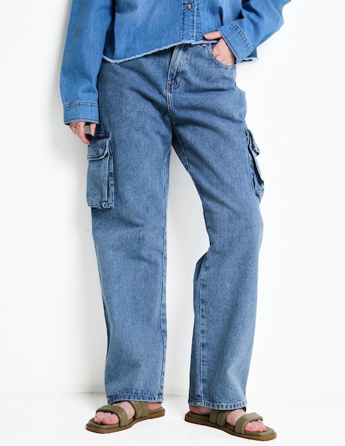 Jeans cargo campana para mujer 1