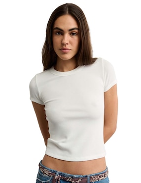Playera manga corta American Eagle cuello redondo para mujer