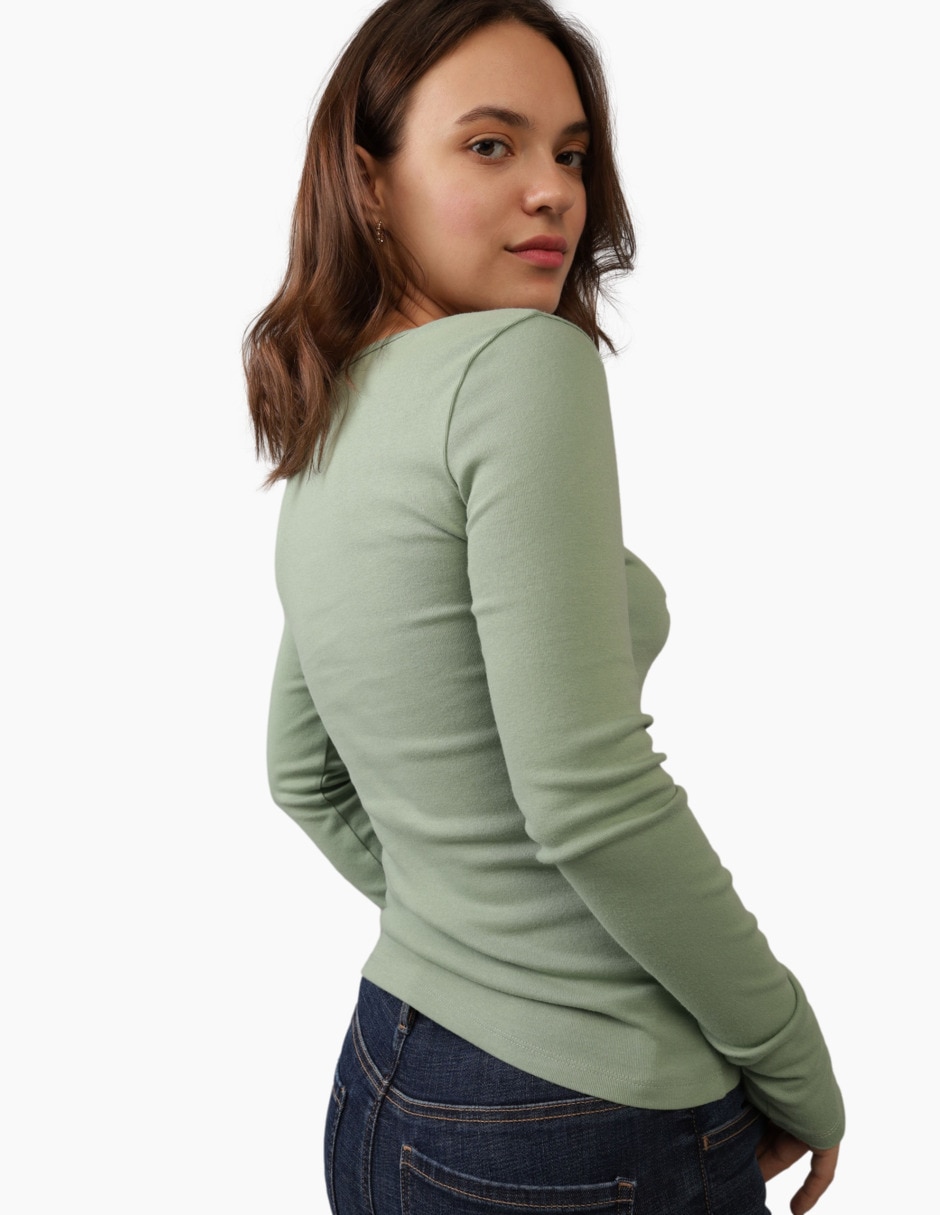 Playera manga larga cuello redondo para mujer 2