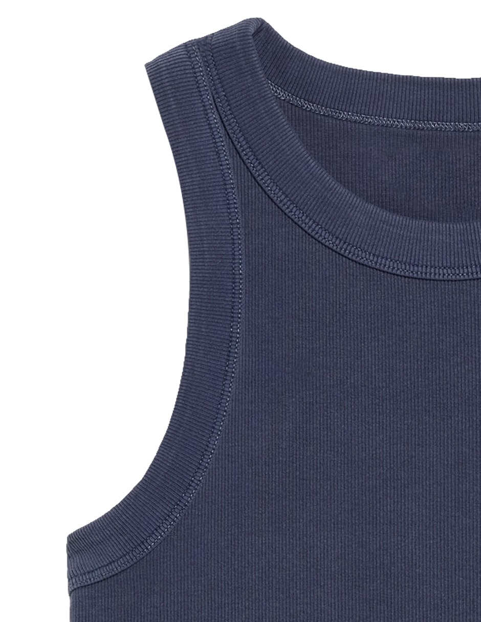Playera sin manga cuello redondo para mujer 4