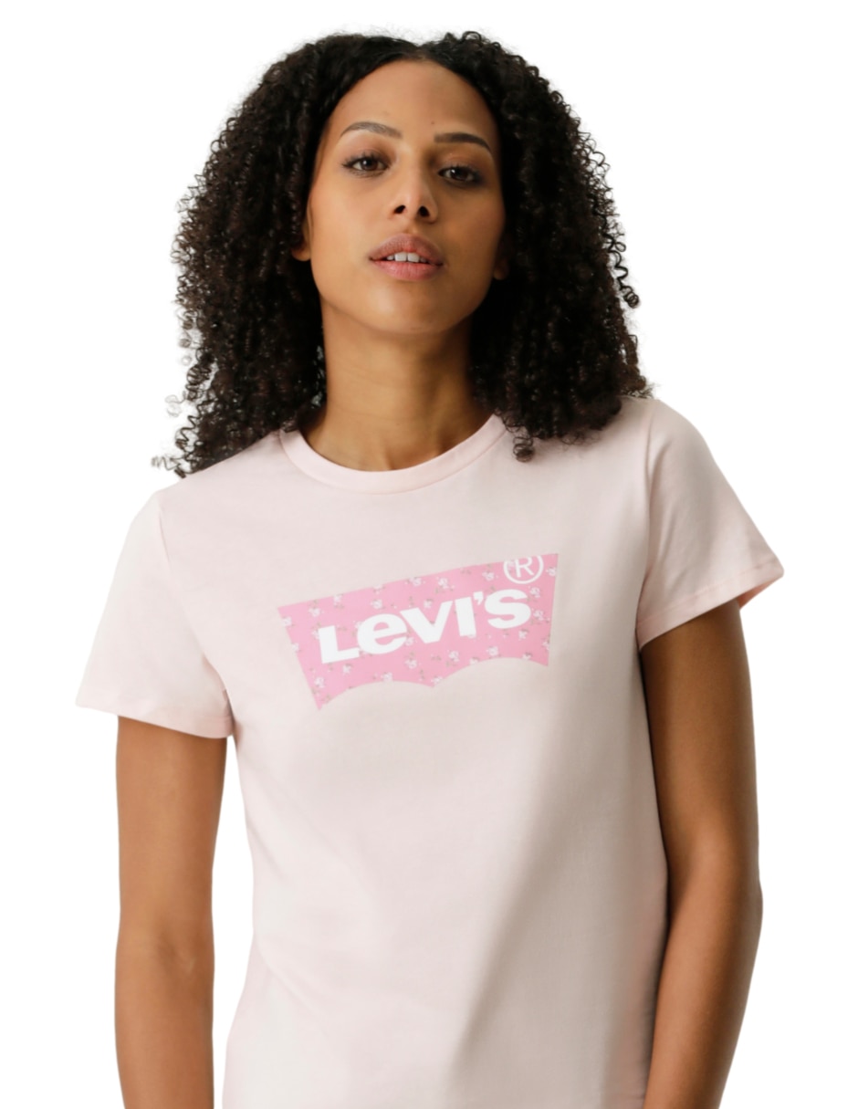Playera manga corta Levi's cuello redondo para mujer 6