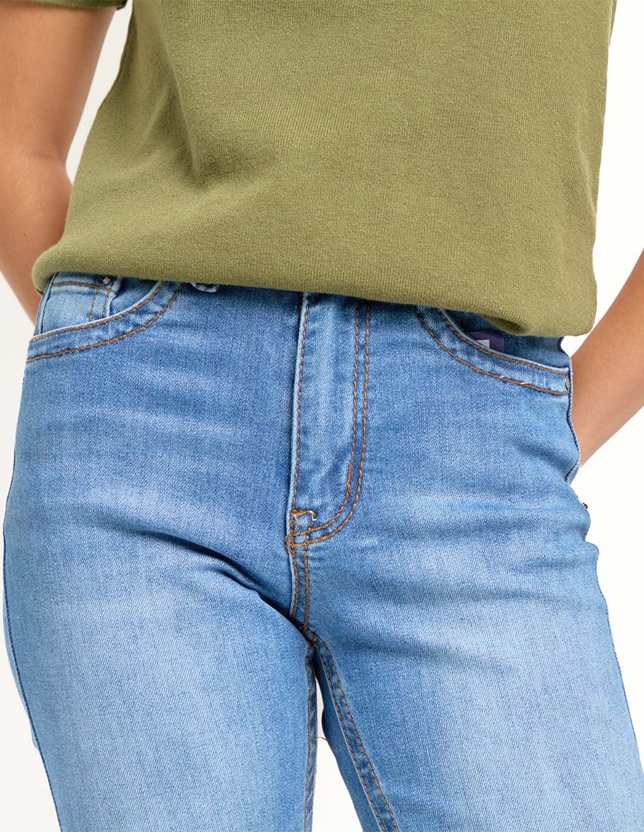Jeans straight para mujer 4