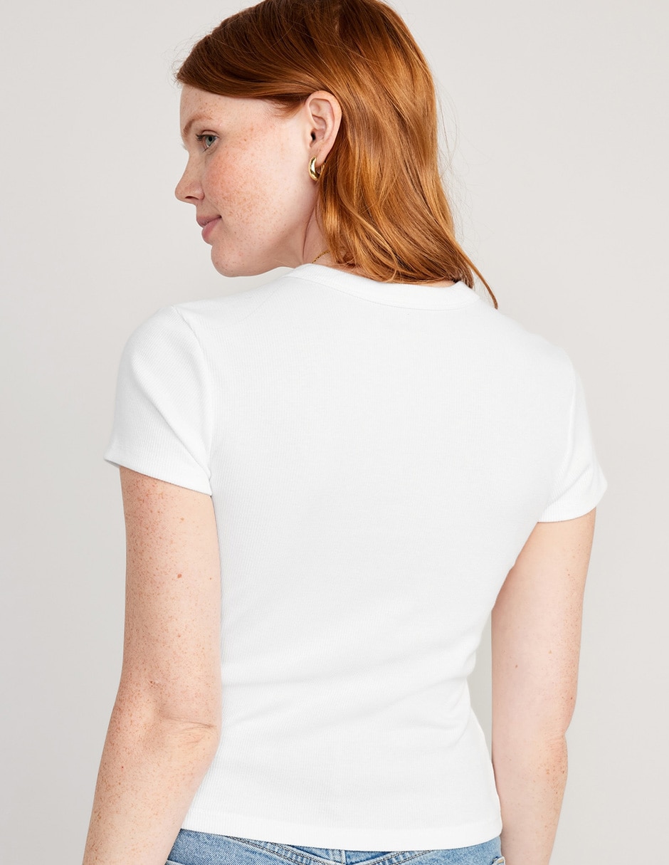 Playera manga corta cuello redondo para mujer 3