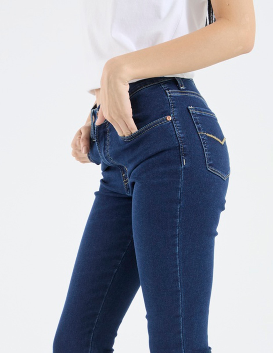Jeans slim para mujer 4