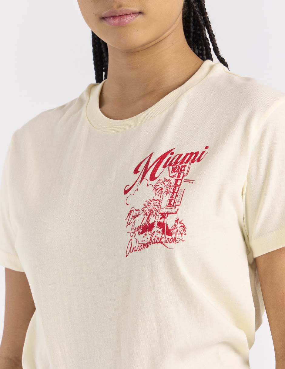 Playera manga corta cuello redondo para mujer 4