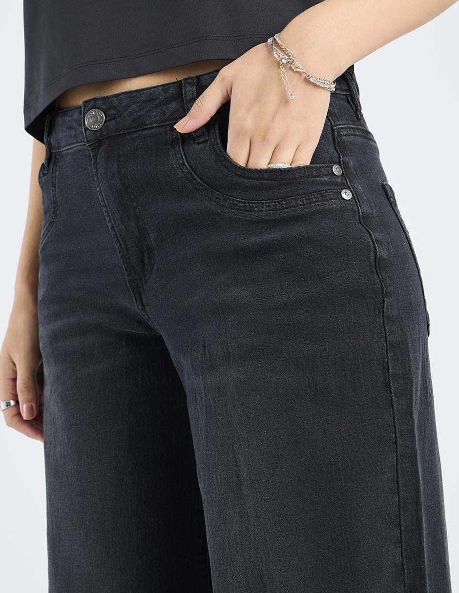 Jeans relaxed wide leg para mujer 4