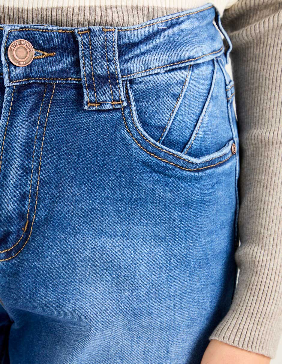 Jeans relaxed barrel para mujer 4