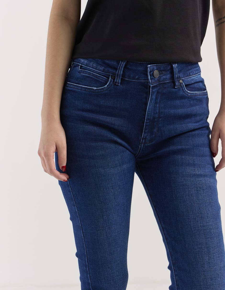 Jeans slim para mujer 4