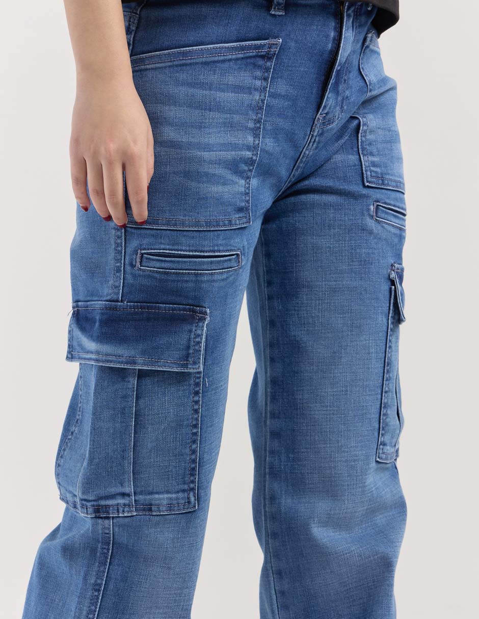 Jeans cargo wide leg para mujer 4
