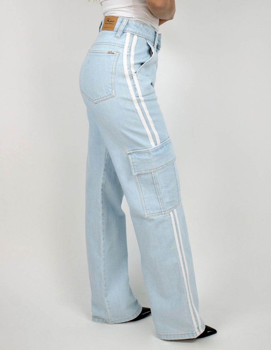 Jeans cargo wide leg para mujer 4