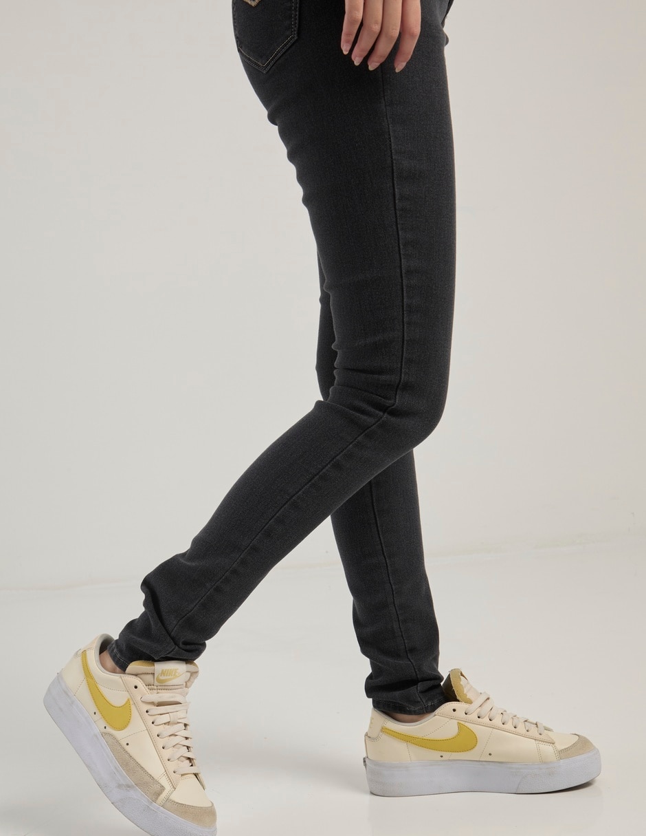Jeans skinny para mujer 5