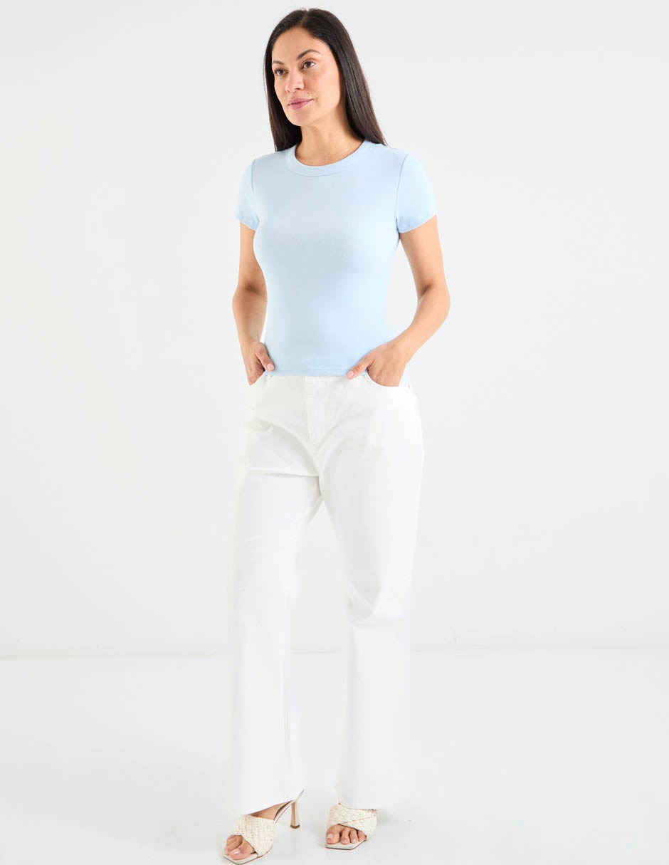 Playera manga corta cuello redondo para mujer 3