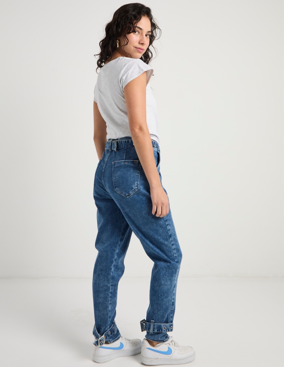 Jeans slim a la cintura para mujer 6